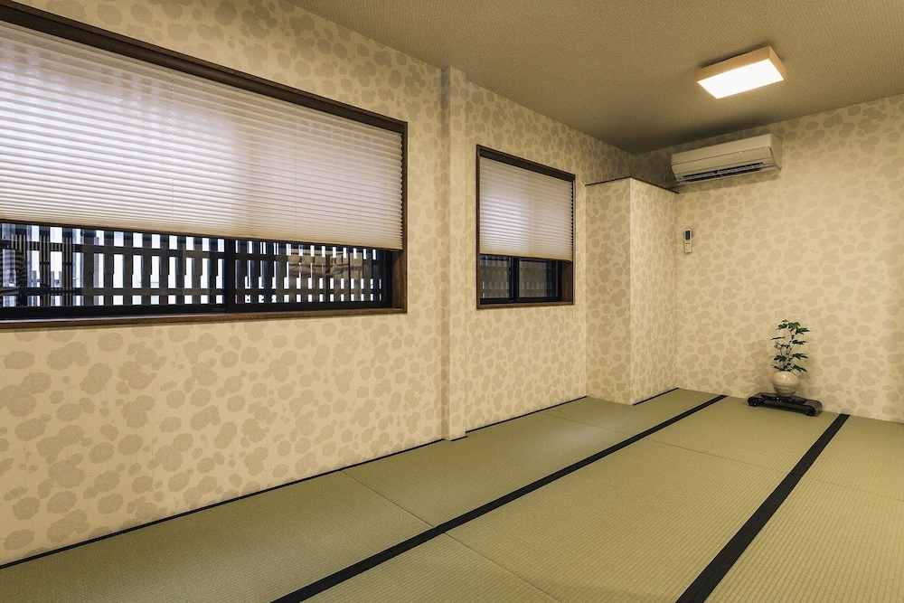 Hazuki Kyoto 28/40