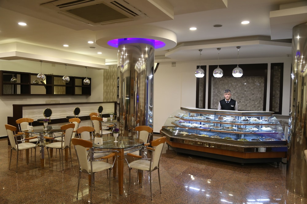Hotel Buyuk Velic 12/76