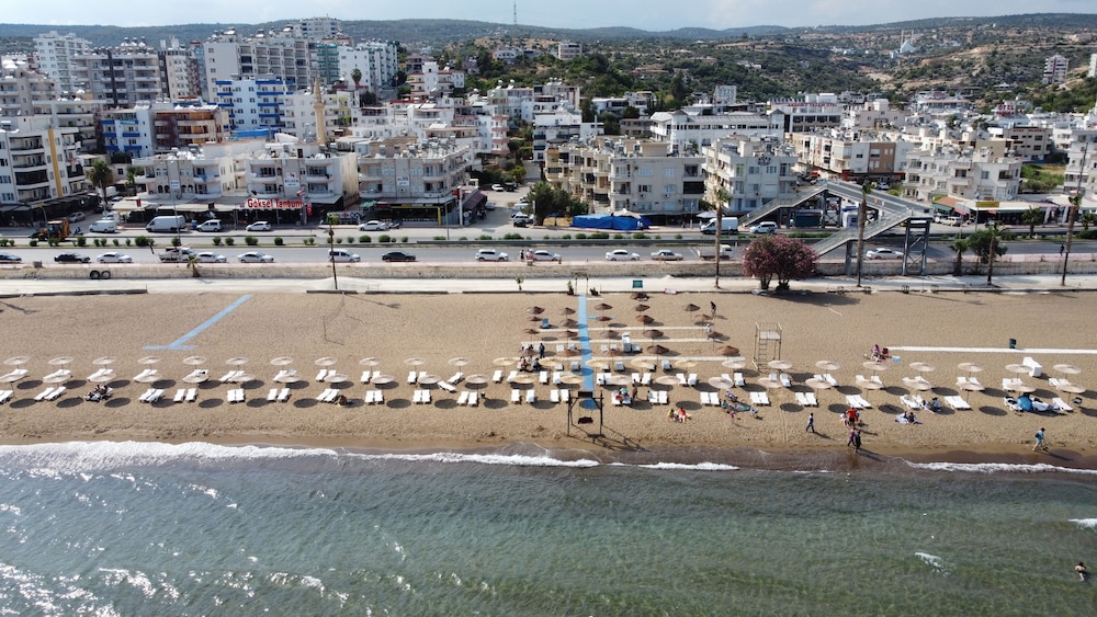 Club Efes Otel 44/49
