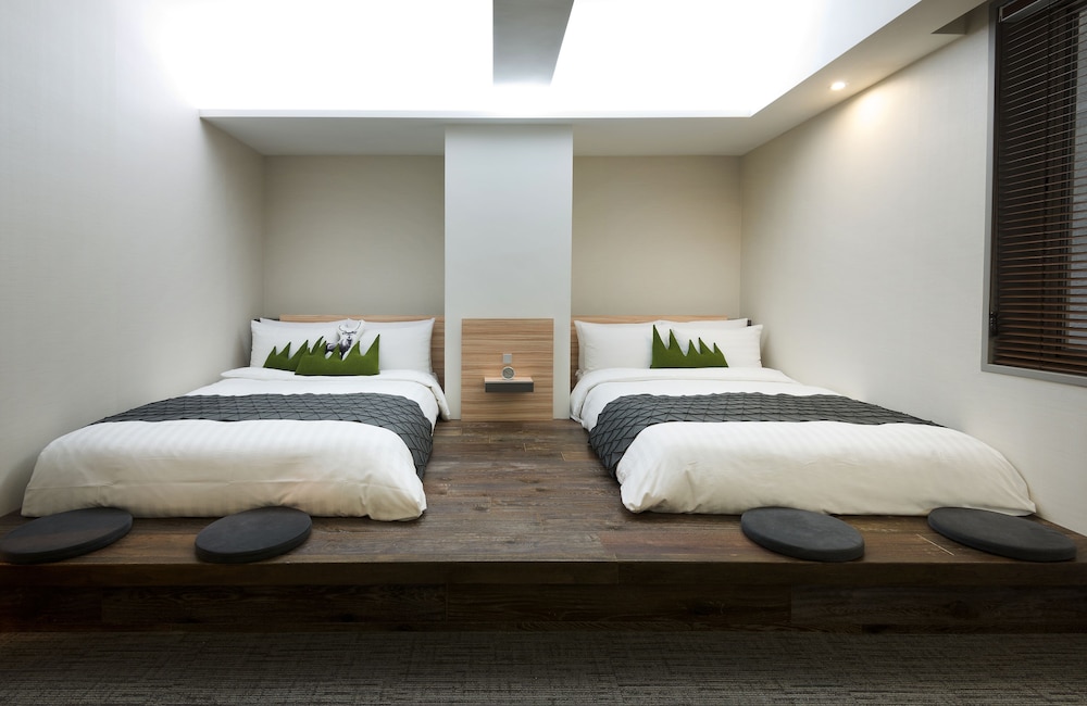 Metro Hotel Myeongdong 43/71