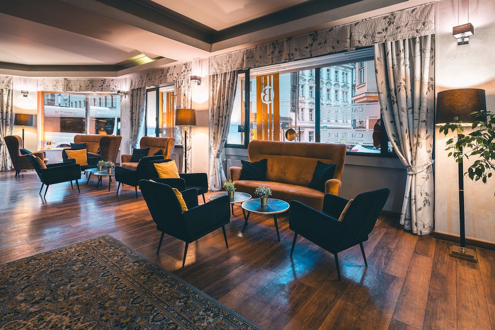 Belvedere Hotel 42/71