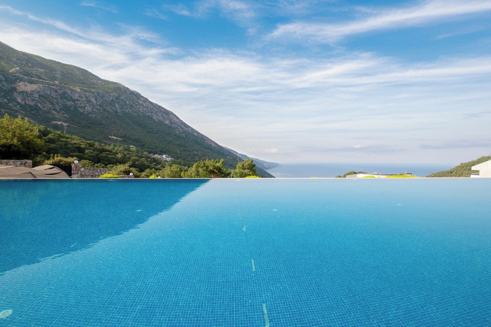 Ramada by Wyndham Fethiye Oludeniz - Adults Only +16 41/48