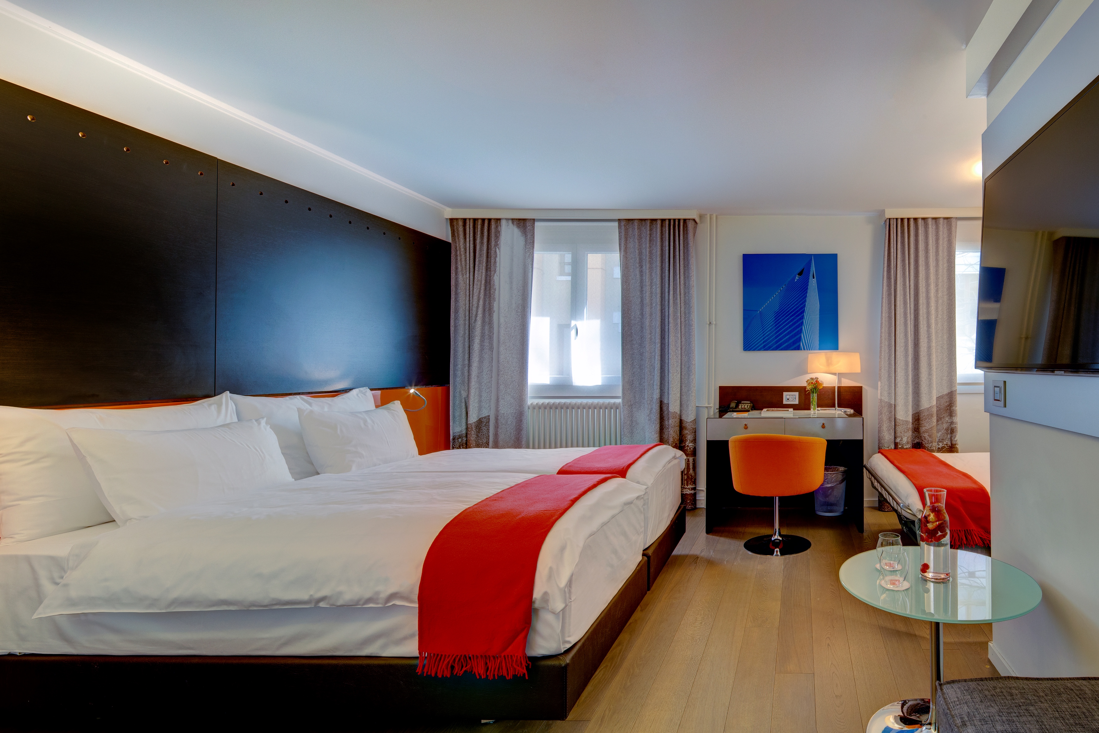 ROOM, TRIPLE