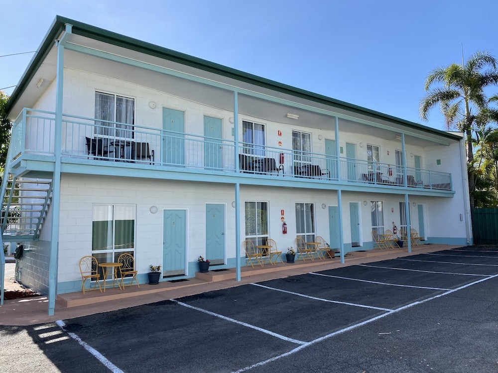 CENTRAL POINT MOTEL 50/61
