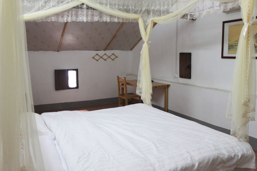 Yang Shuo Loong Old House 5/28