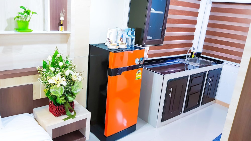 Ambrosial Suites 33/42