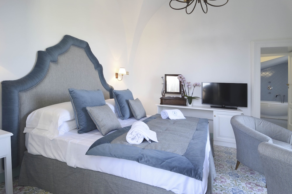 Hotel Palazzo Confalone 47/70