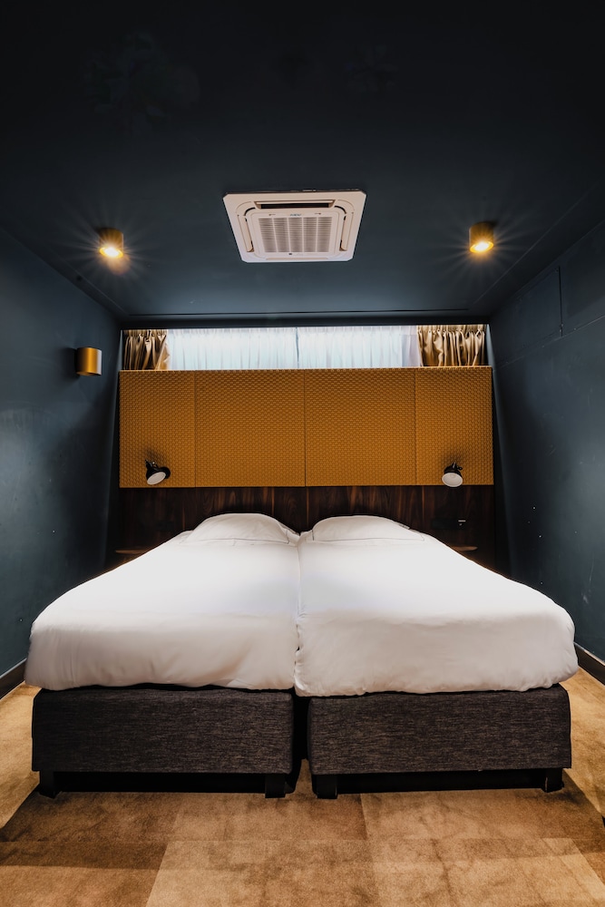 De Jonker Urban Studios & Suites 23/60