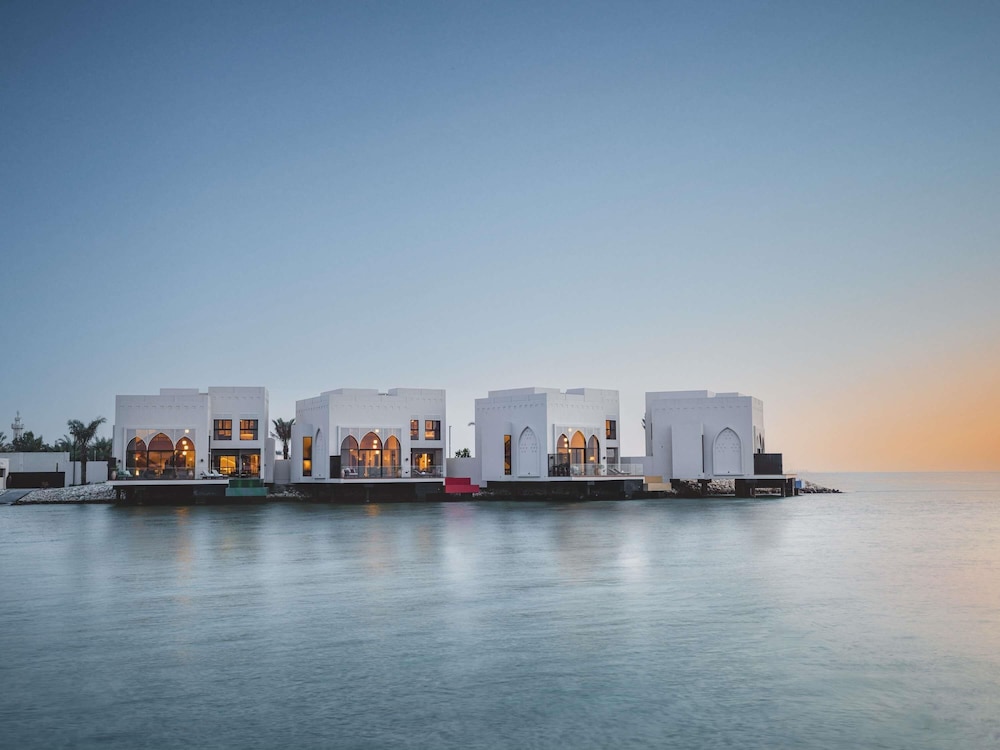 Sofitel Bahrain Zallaq Thalassa Sea and Spa 67/70