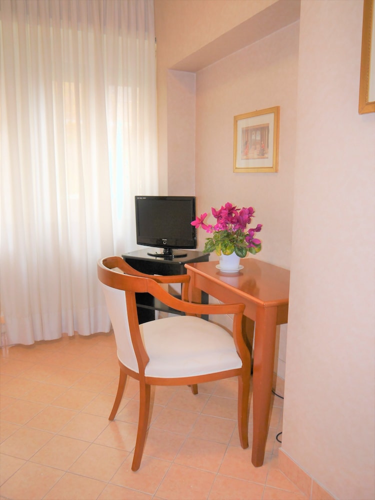 Hotel San Pietro 47/50