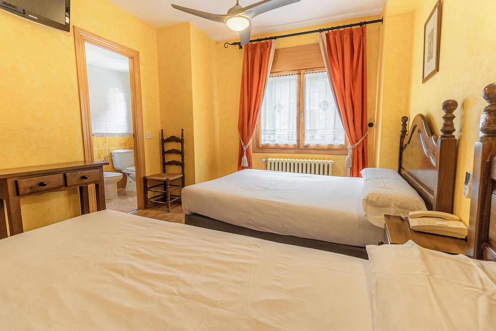 Hostal Rio Ara Bellosta 14/70