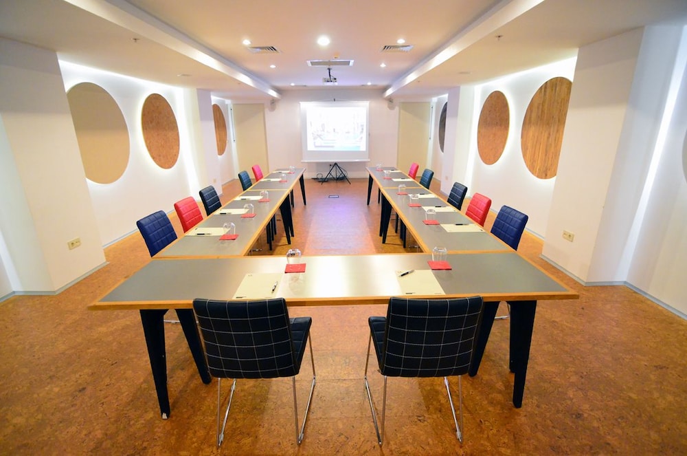 Mola Cunda Hotel 30/44