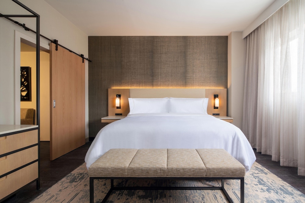 The Westin Houston Medical Center 14/49
