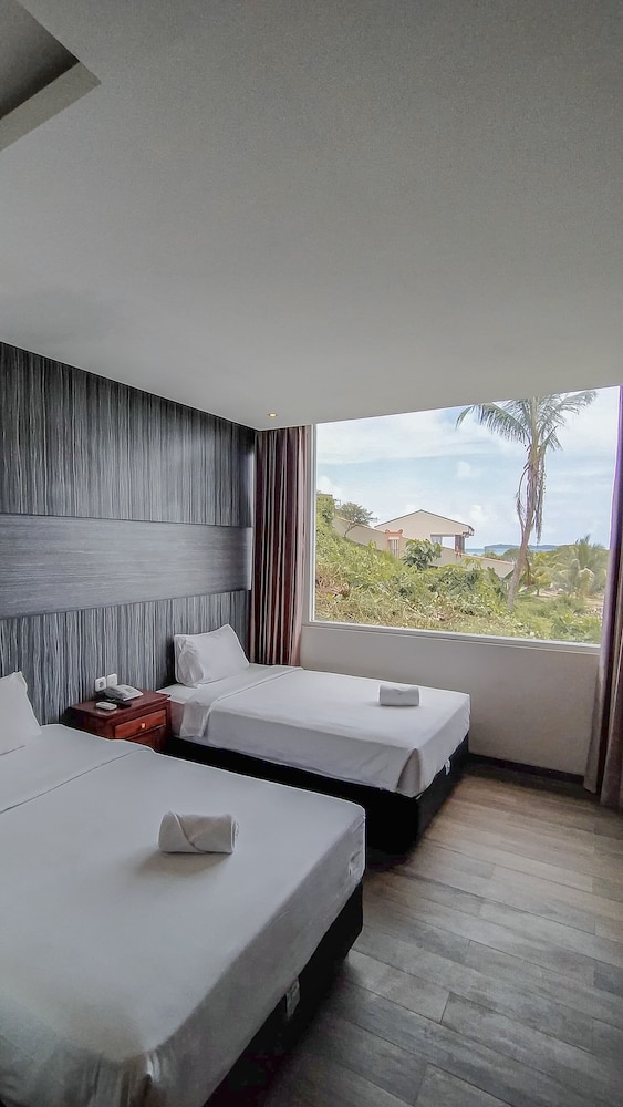 Royal Ocean View Karimunjawa 21/65