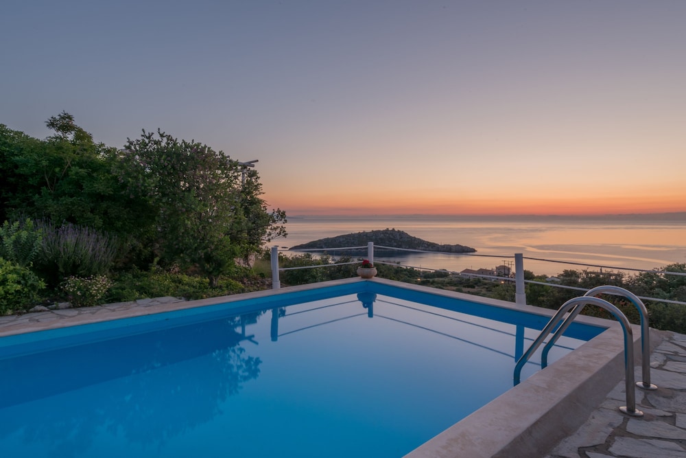 Orfos Villas 28/50