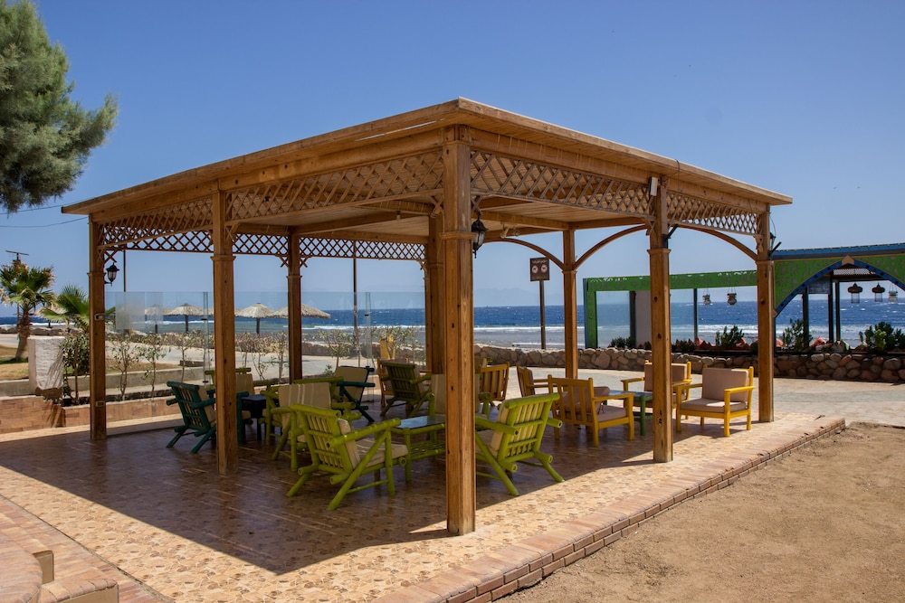 Shams Hotel &amp; Dive Centre 25/34