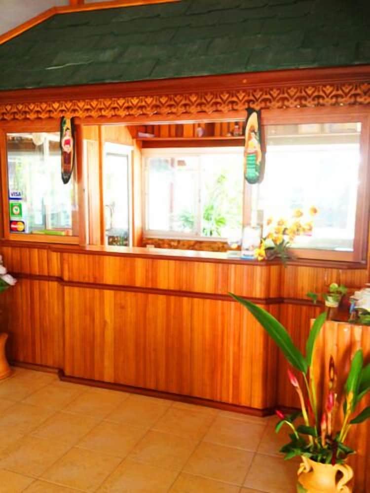 Sri Phairin Resort 9/30