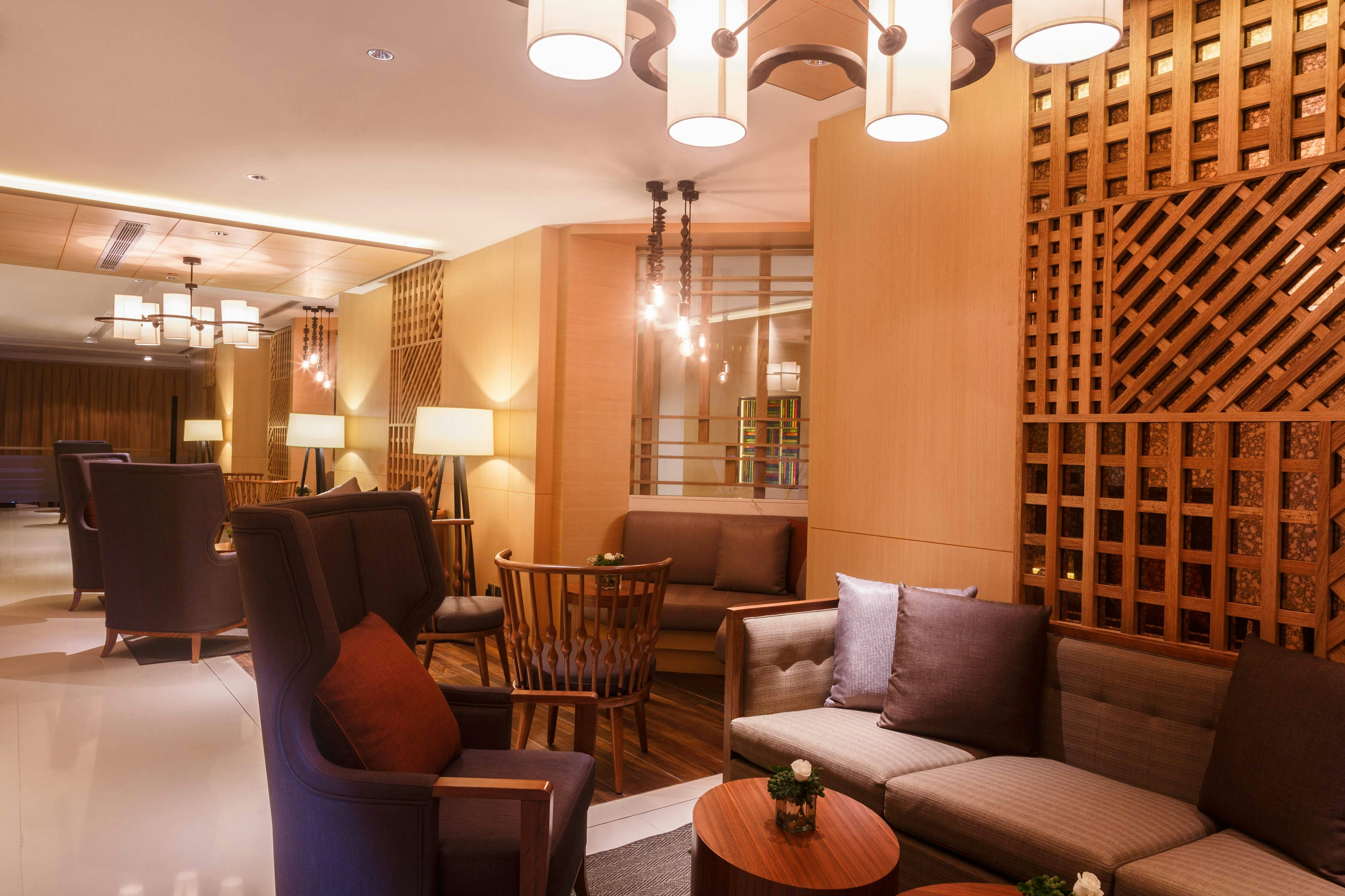 Hilton Colombo Residence 37/83