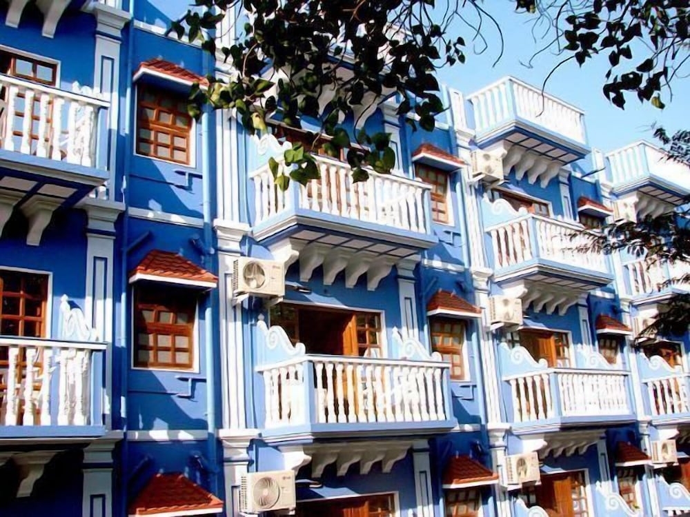 MAYFLOWER BEACH RESORT 5/50