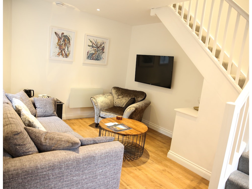 Latimer House 24/49