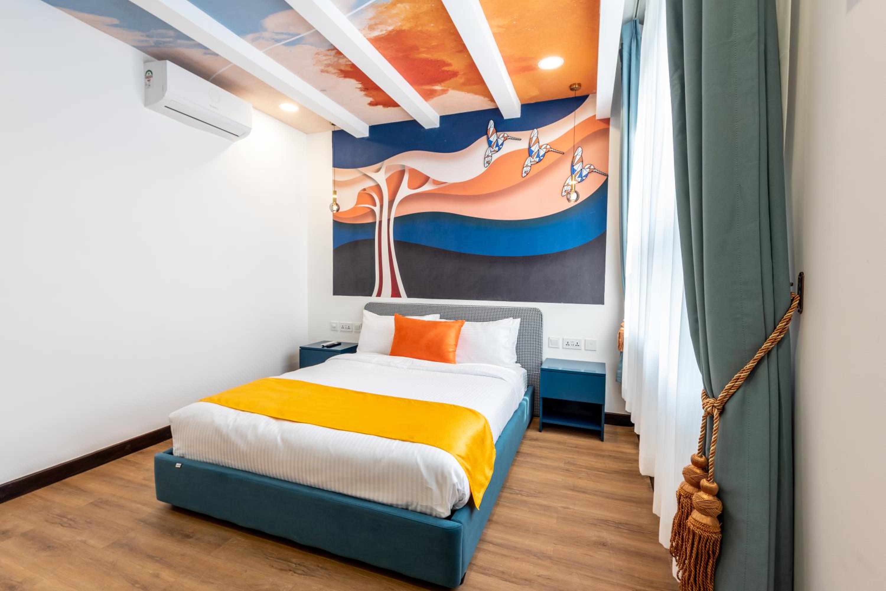 Nest Luxe، Kingfisher Nest 2/8