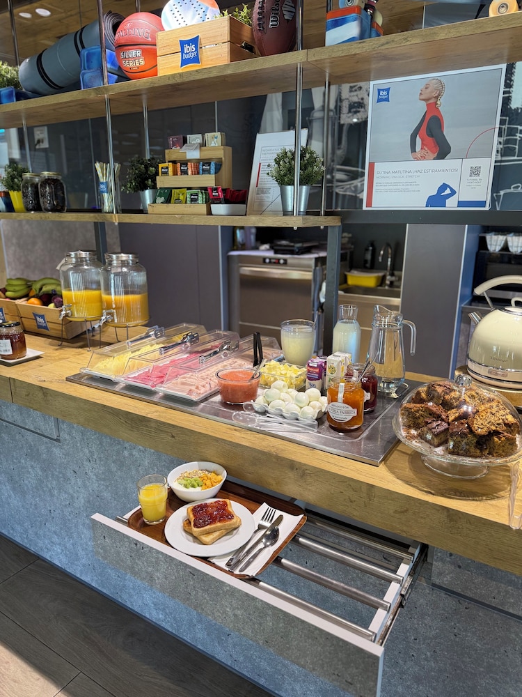 Hotel ibis budget Valencia Alcasser 26/43