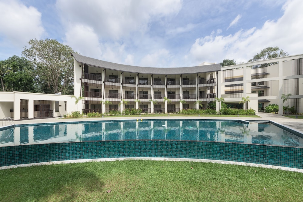 Club Mahindra Ashtamudi in Karunagappally