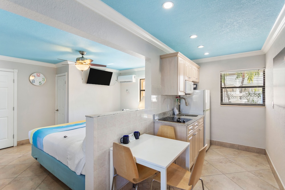Bayview Plaza Waterfront Resort 27/70