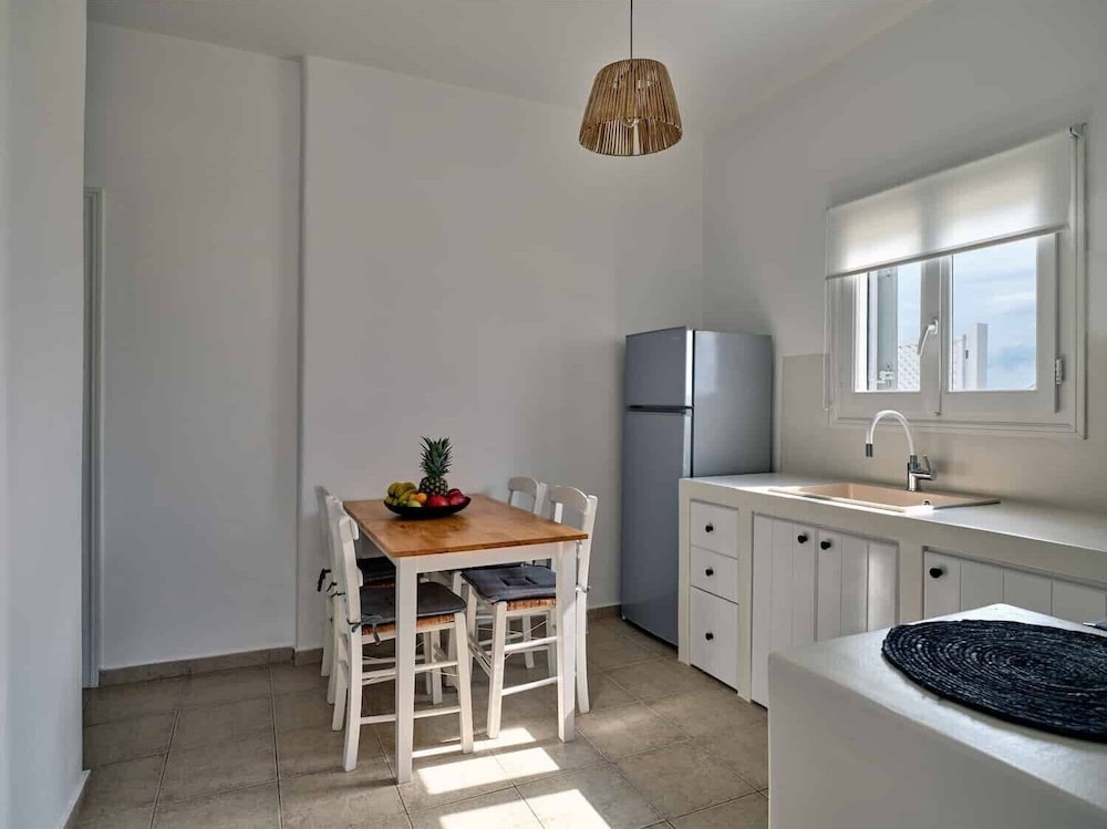 Antiparos View 3/50
