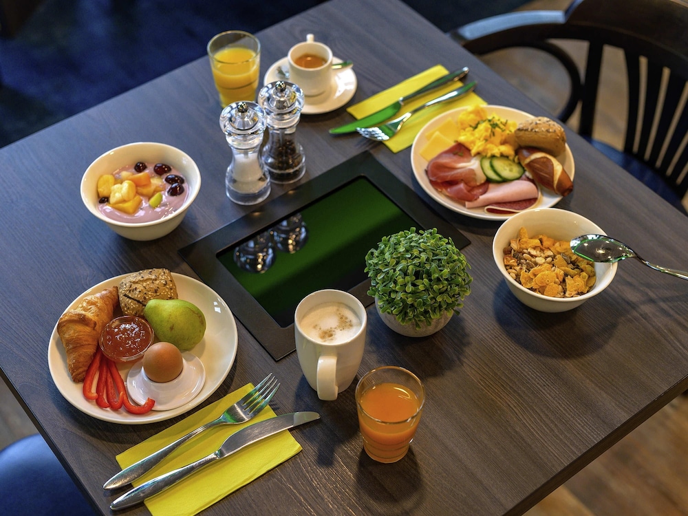 ibis Styles Kiel 33/49