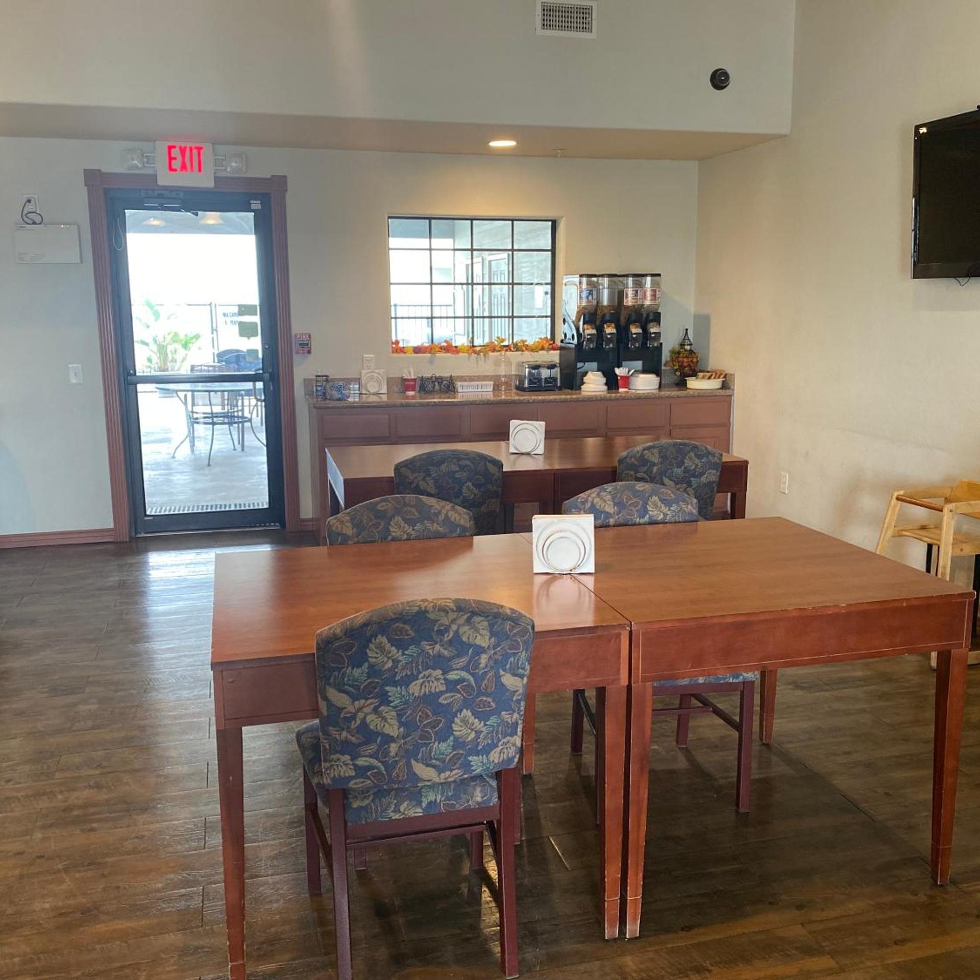 Southern Inns And Suites 19/37