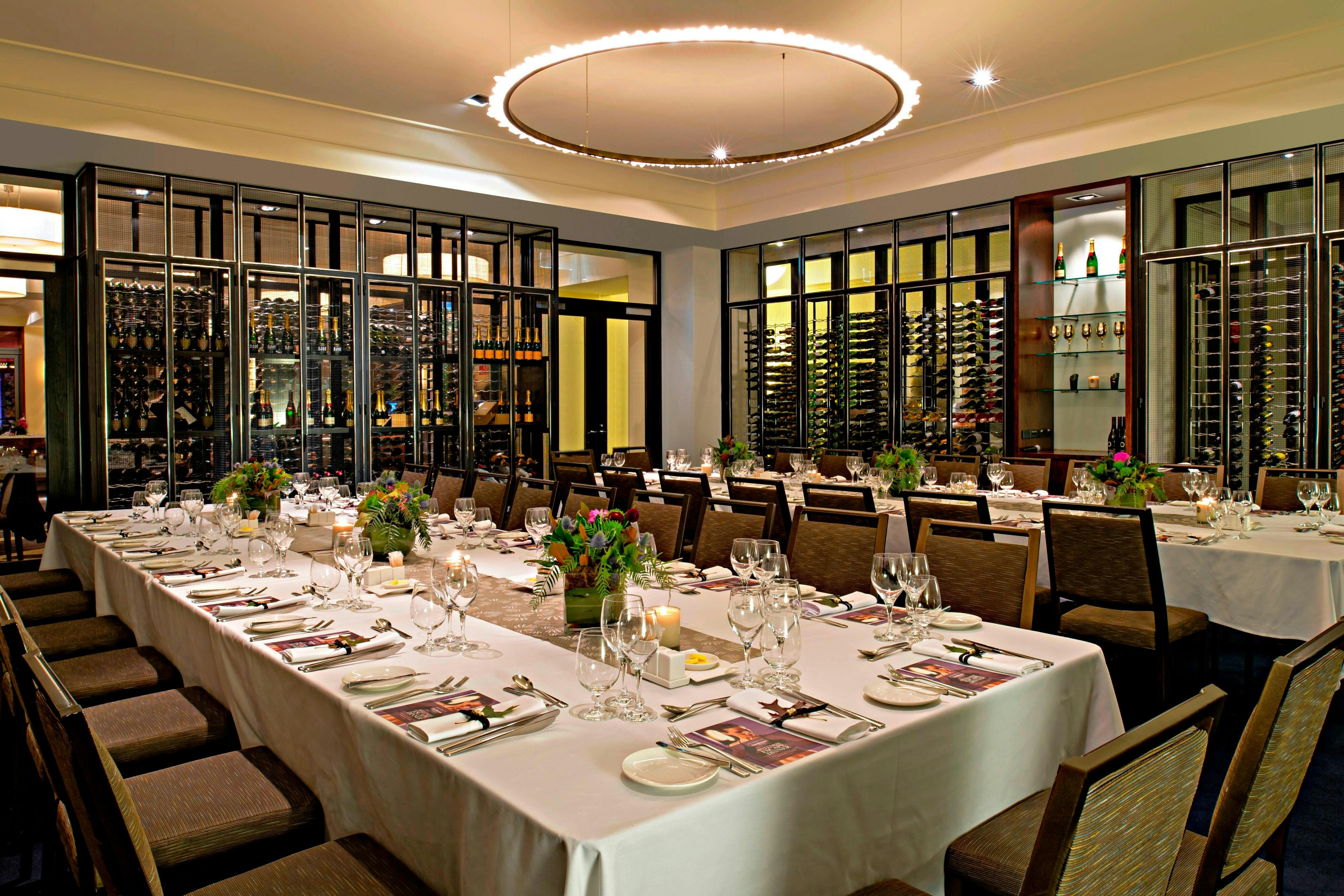 Westin Melbourne 44/62