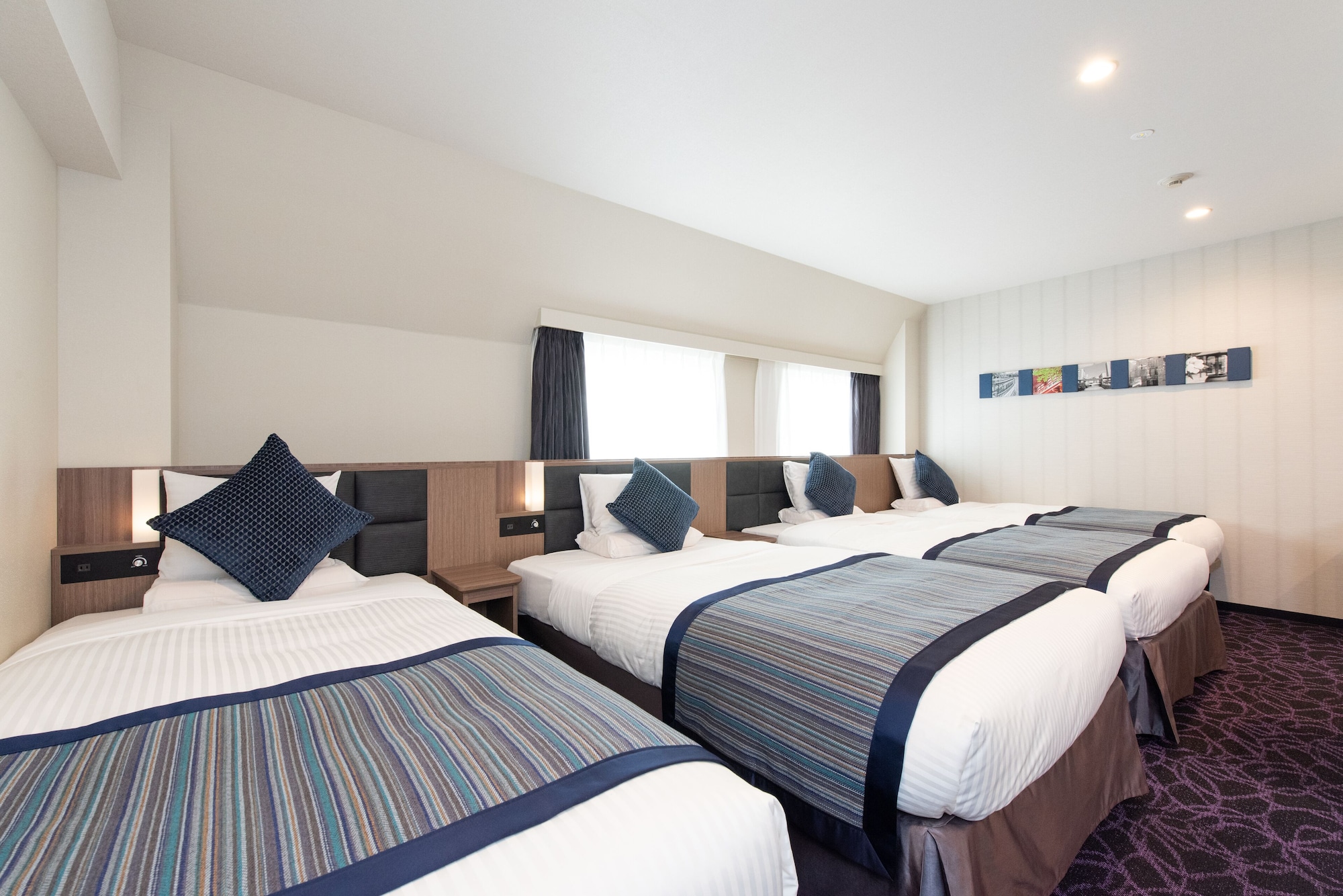 Superior, Quadruple, Twin Beds
