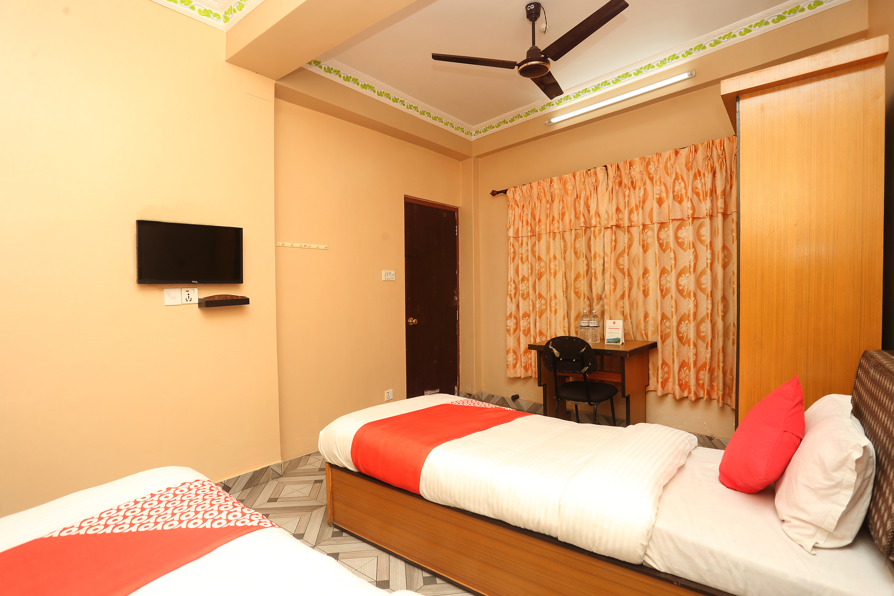 Hotel The Beehive 25/51