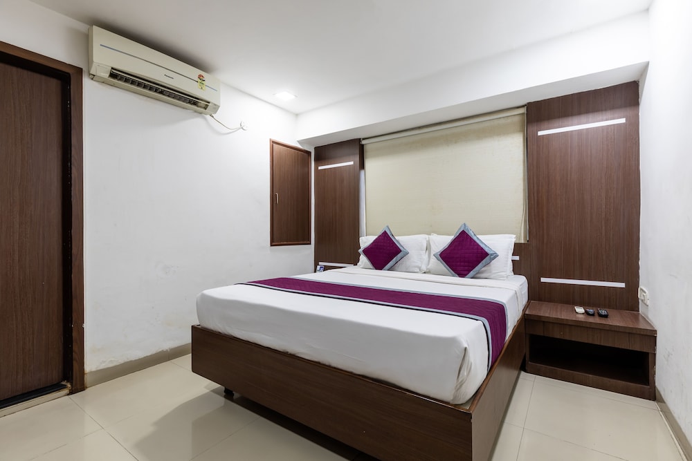 Hotel Kalinga 10/29