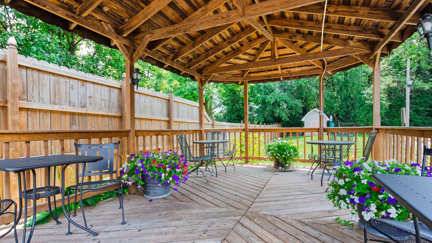 SureStay Hotel by Best Western Bardstown General Nelson 7/18