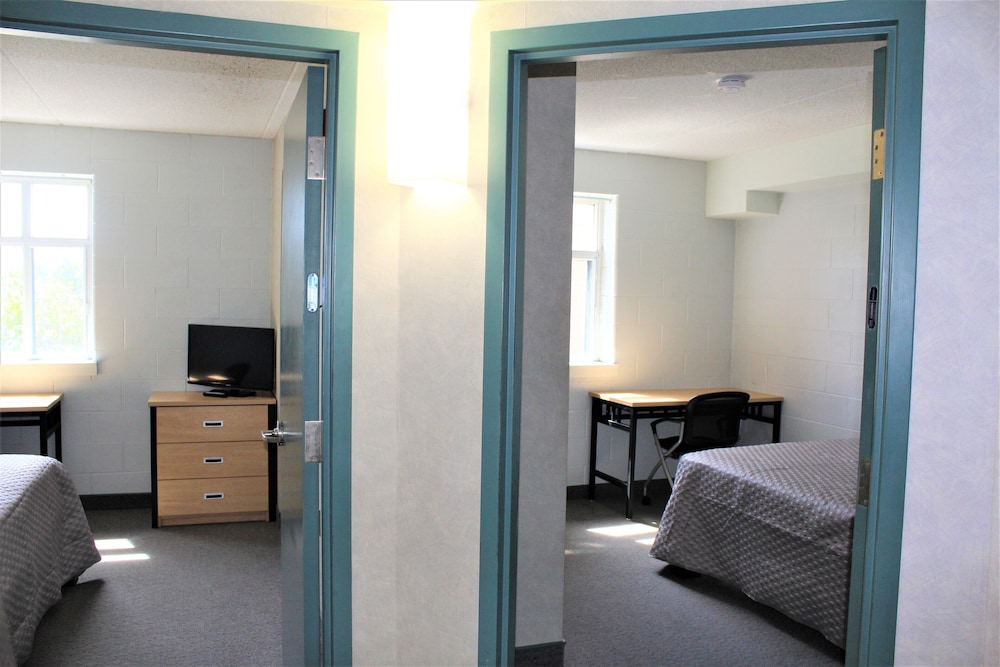 Residence & Conference Centre - Welland 27/50