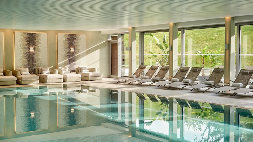 Coworth Park Dorchester Collection 35/77