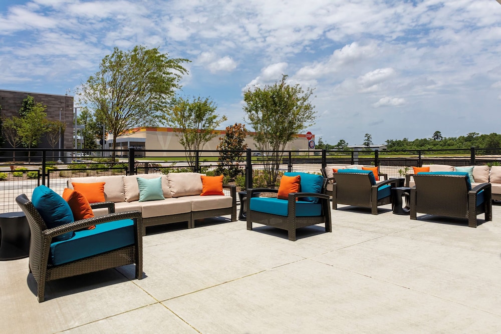 Hyatt House The Woodlands-Shenandoah 44/47