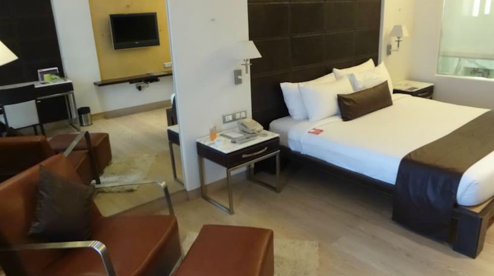 Mirage Hotel 15/68