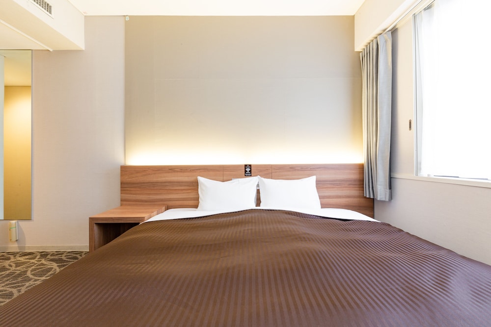 STANDARD, KING BED