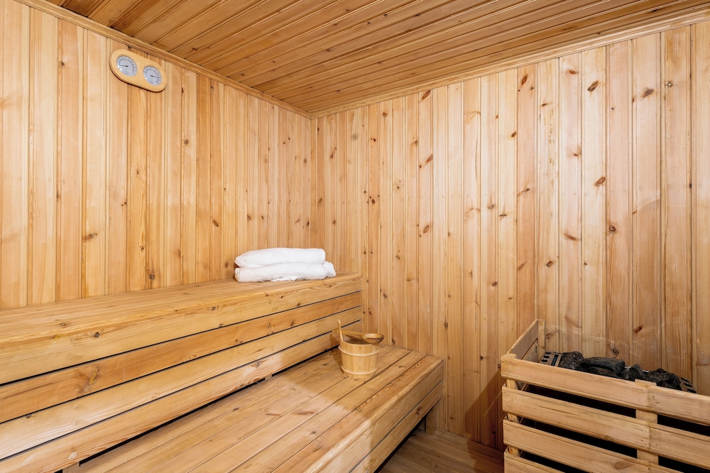 Aagantuk Resort 45/75