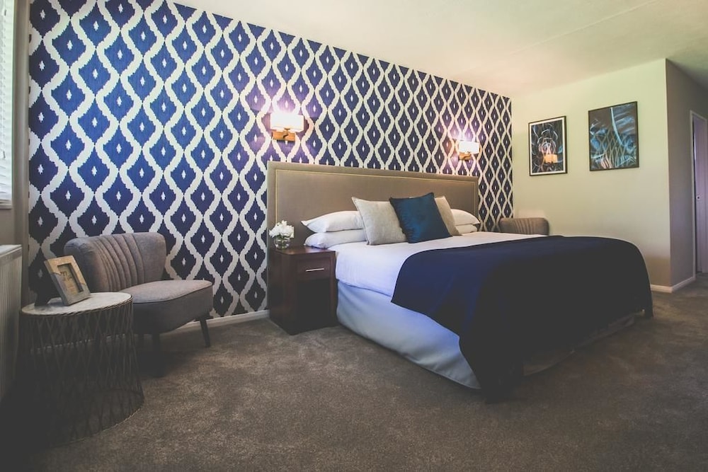Royal George Hotel 13/50