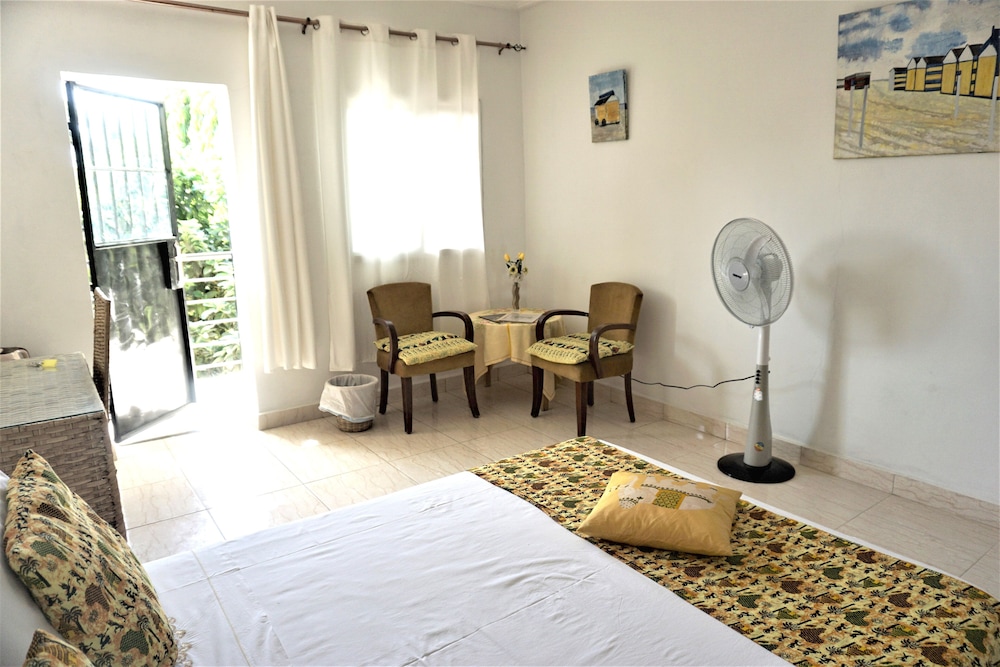 Bed And Breakfast Villa Calliandra 11/50