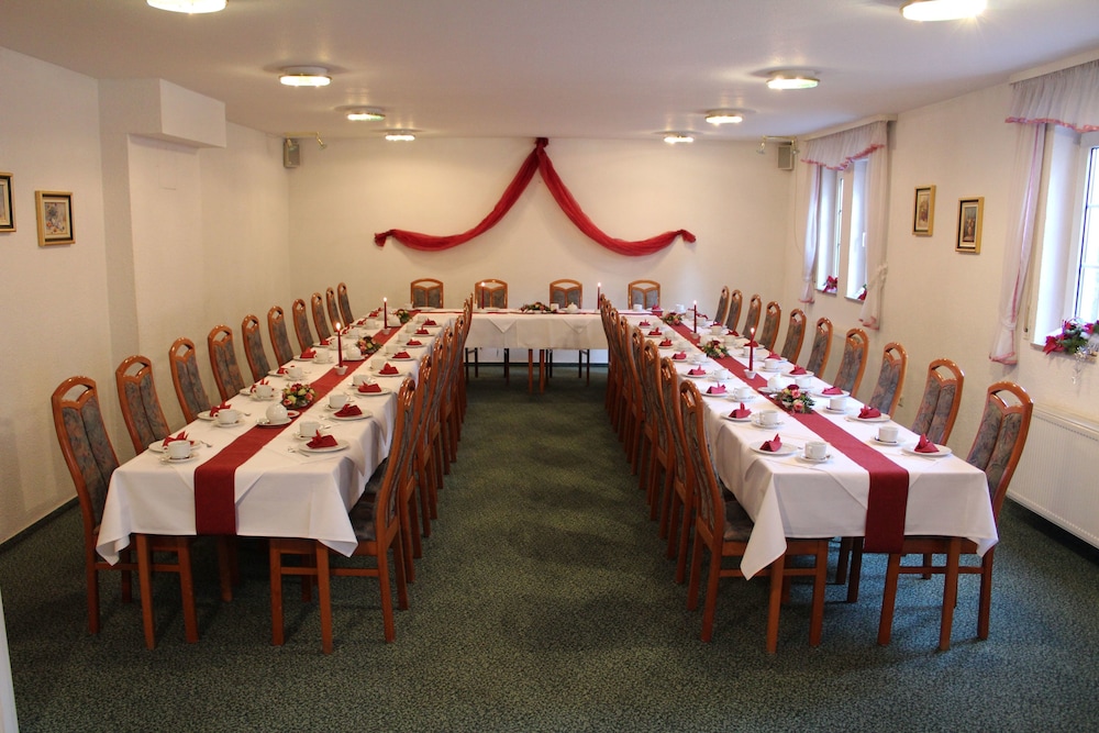 Hotel Weisser Schwan 21/34