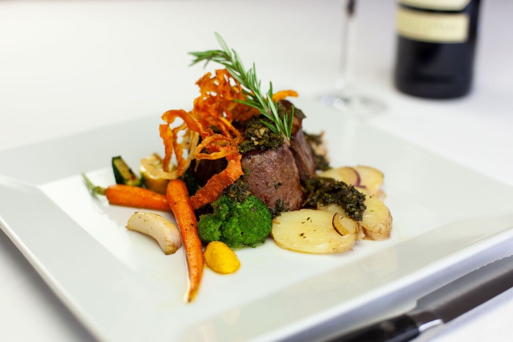 Olivers Restaurant And Lodge 30/71