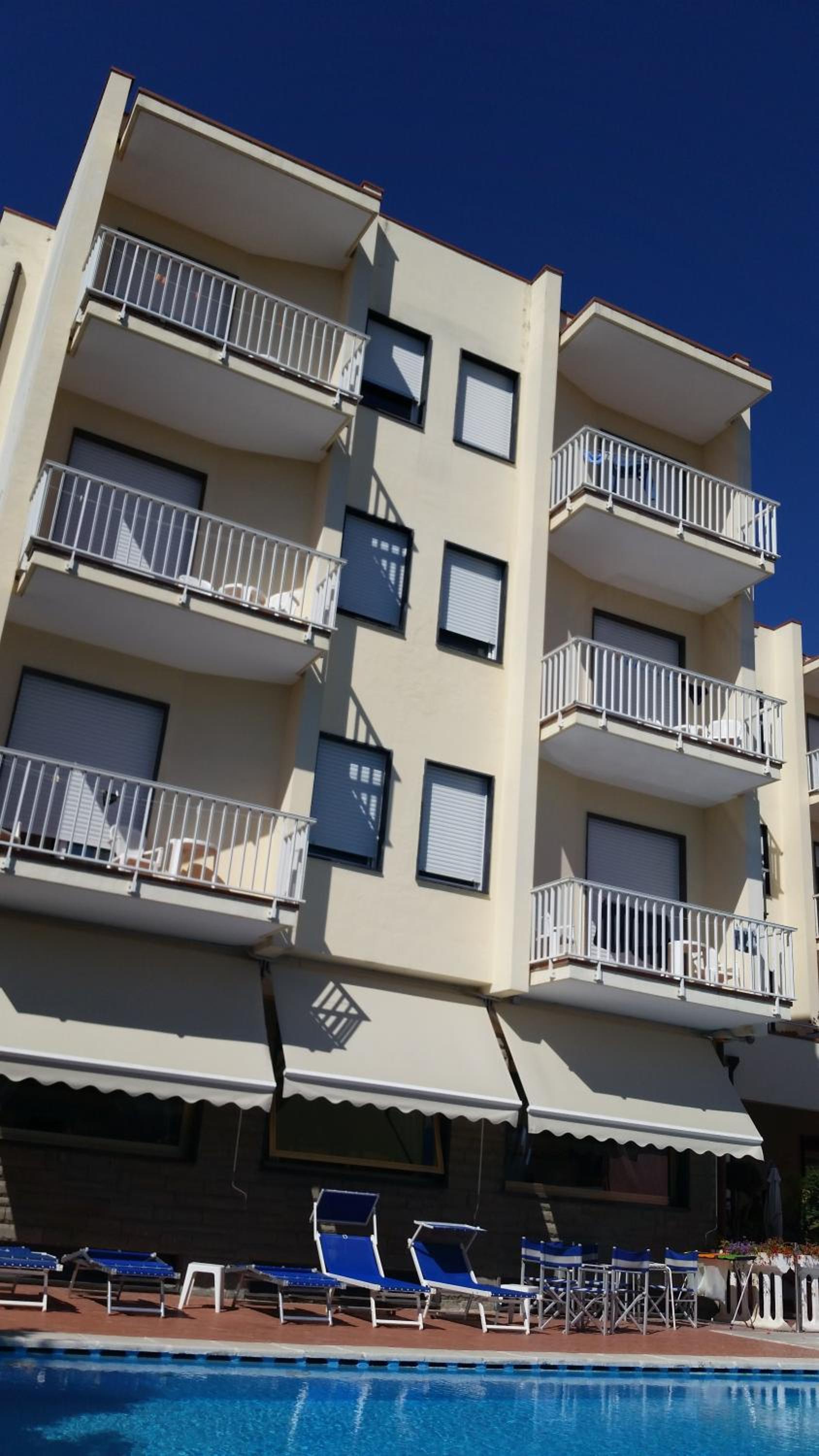 Hotel Splendid 6/55