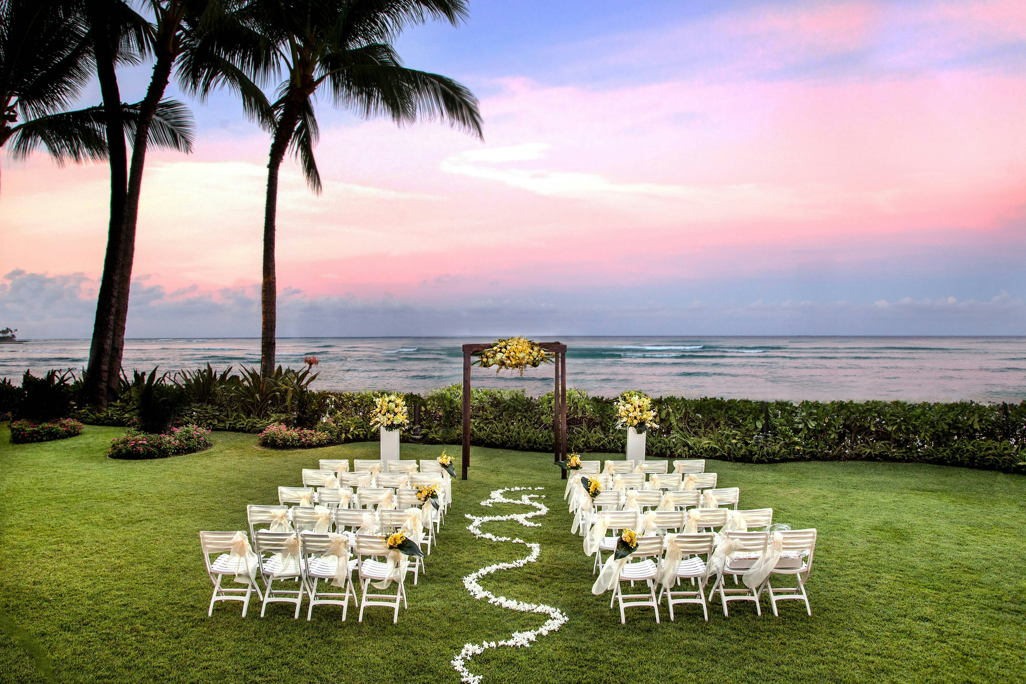 Moana Surfrider A Westin Resort and Spa Waikiki Beach 45/50