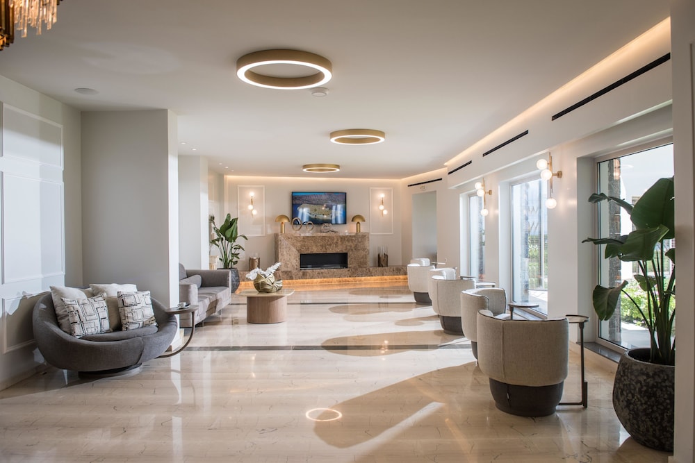 Matheo Hotel Villas & Suites 35/49
