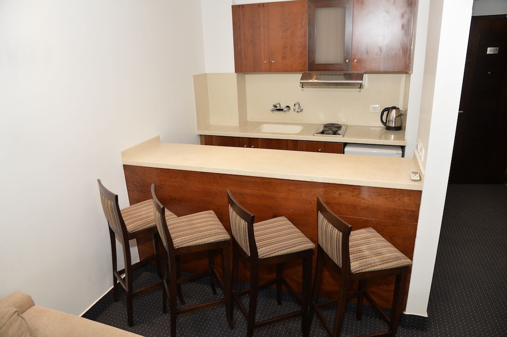 Ny Suites Hotel 41/58